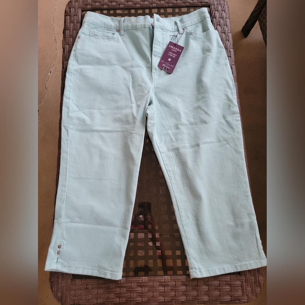 Mint Green Cropped Pants Amanda GLORIA VANDERBILT
